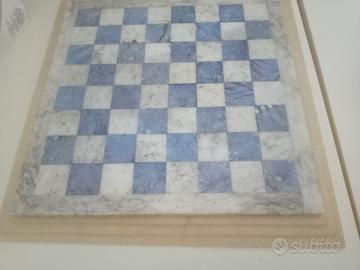 scacchiera in marmo