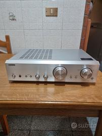onkyo amplificatore stereo audio 