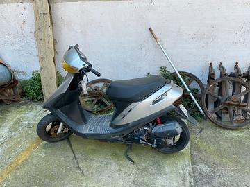 Vendersi scooter 50 SC Honda