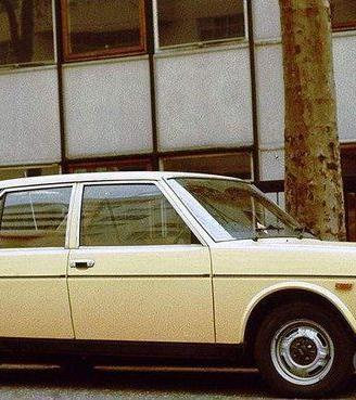 Parabrezza Fiat 131