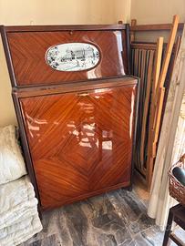 Credenza anni 70 con letto a scomparsa