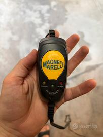 Mantenitore di carica moto e scooter