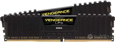 1 banco di RAM della Corsair da 16gb