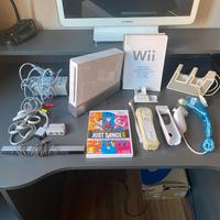 Console Nintendo Wii + gioco e accessori