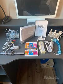 Console Nintendo Wii + gioco e accessori