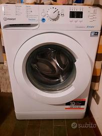 LAVATRICE INDESIT LVB da 8 KG