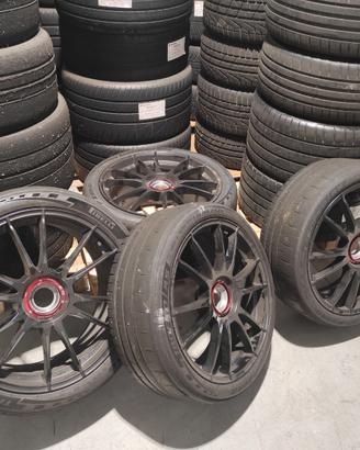 CERCHI E GOMME OZ SUPERLEGGERI PORSCHE 992.2 GTS