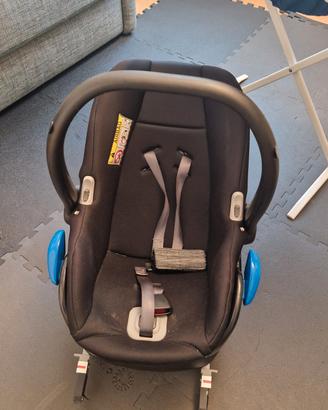 base isofix + ovetto passeggino momon vernuji
