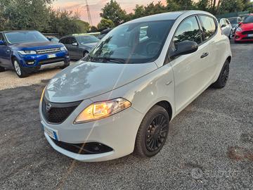 Lancia Ypsilon 1.2 69 CV 5 porte GPL Ecochic Monog