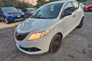 Lancia Ypsilon 1.2 69 CV 5 porte GPL Ecochic Monog