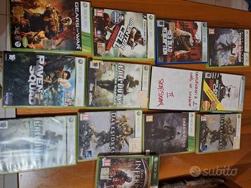 Xbox 360 con 13 giochi originali usati
