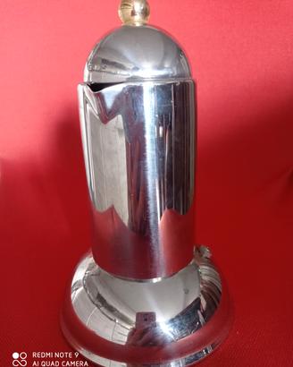 caffettiera elegante 