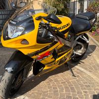 Suzuki GSX R 750 K2 – 6.679 km Originali