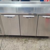 banco frigorifero in acciaio inox 