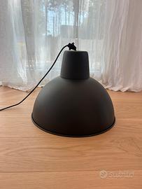 Lampadario nero Ikea