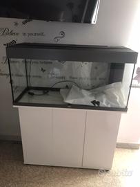 Acquario rio180 usato 5 mesi