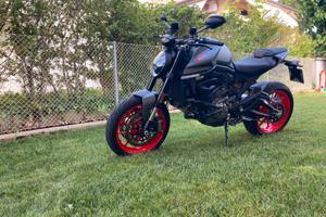Ducati Monster 937