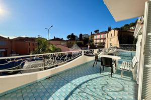 2 LOCALI A SAN LORENZO AL MARE