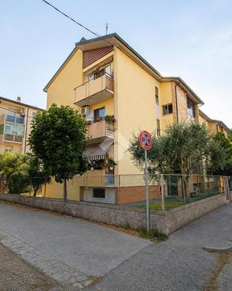 3 LOCALI A FORLÌ
