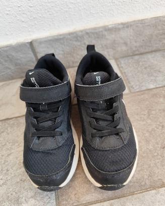 Nike bambino 28.5