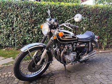Honda CB500 four (1977)