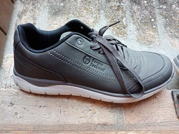 Sergio Tacchini 42 superleggere.