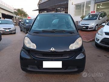 Smart ForTwo 1000 52 kW coupé pure