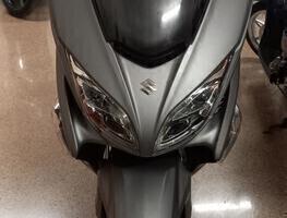 Suzuki Burgman 400 Abs