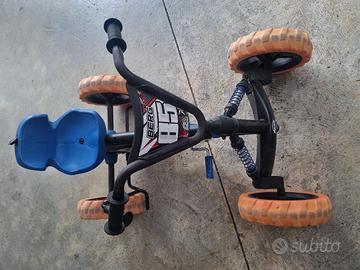 Go kart a pedali
