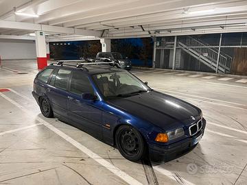 BMW 320i Touring E36
