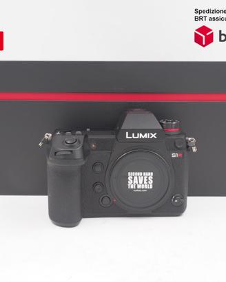 Panasonic S1R