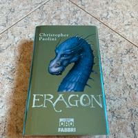 Libro fantasy “Eragon” di C. Paolini