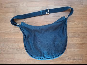 Borsa Borbonese mezza luna media colore nero 