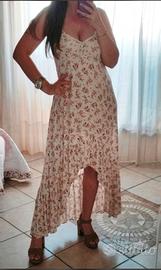 vestito Stradivarius in viscosa con coda taglia M