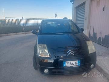 auto  Citroen C2