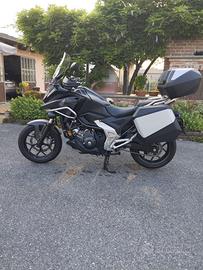 Honda NC750X DCT