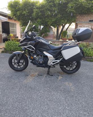 Honda NC750X DCT