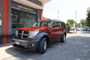 DODGE Nitro 2.8 CRD DPF 4WD GANCIOTRAINO