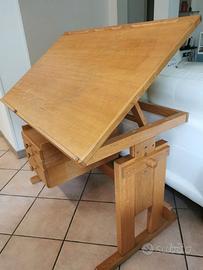 Scrivania Inclinabile e Altezza Variabile