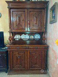 Credenza dei Primi Anni 900 in Legno Noce