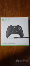 XBOX controller più cavo e batteria ricaricabile