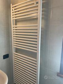 Radiatore scaldasalviette
