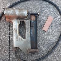 Pistola spara-zanchette