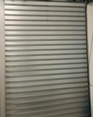 Serranda per garage con 4 molle e motore