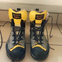 Scarpone da alpinismo