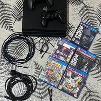 PS4 PRO 1TB SILENZIOSA 2 joystic + 5 giochi