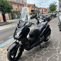 Yamaha X-max 250cc