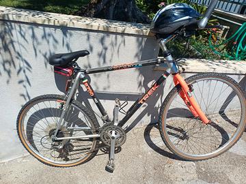 Trek 8700 pro (fibra di carbonio )