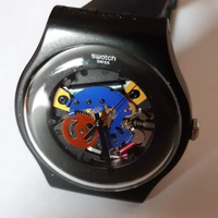 Orologio Swatch con movimento a vista