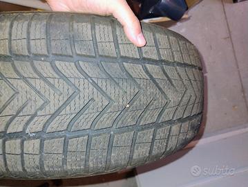N°4 Gomme 205/50 - 17 invernali dot 3125